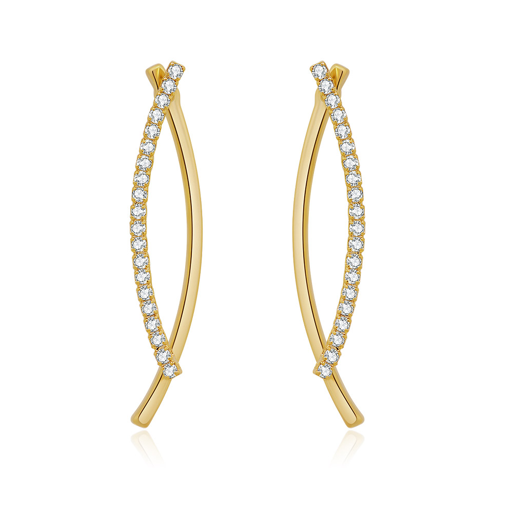 Overlap Curve Bar Earrings in Gold